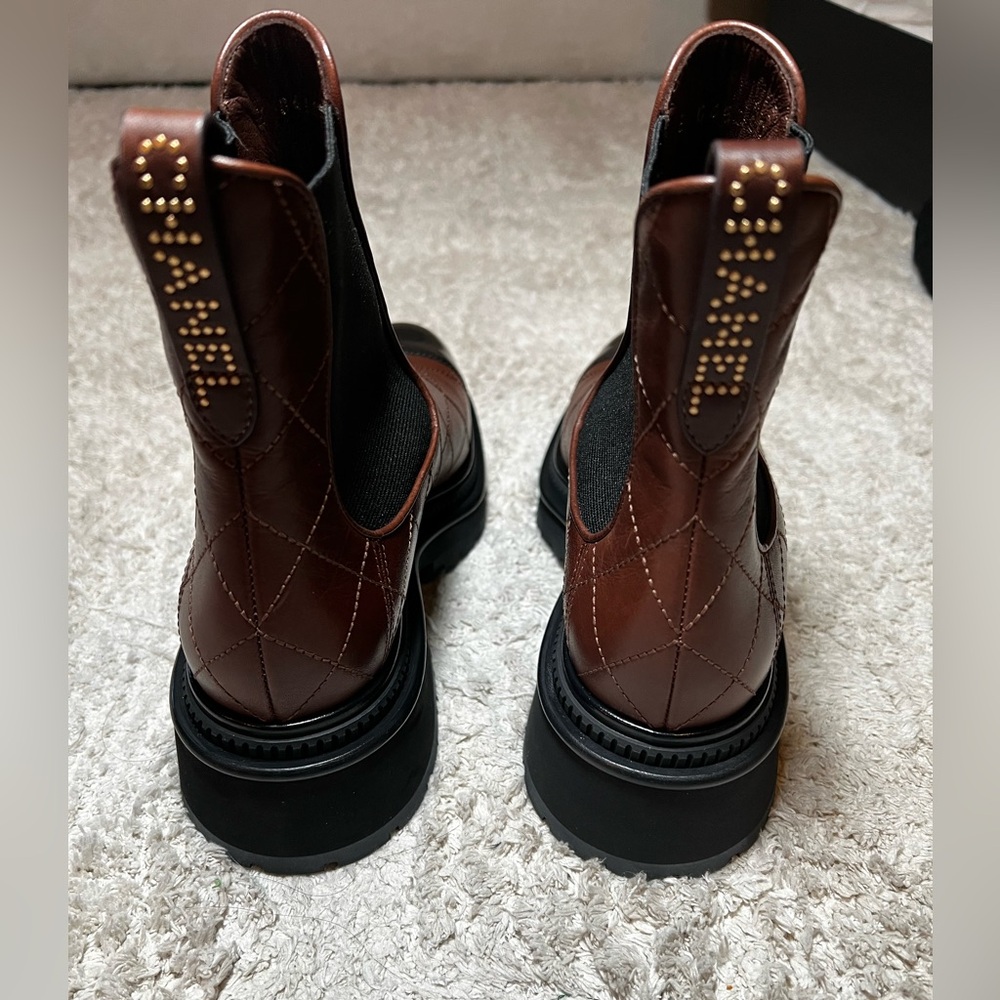 Chanel Calfskin Patent Cap Toe Quilted Short Boots 38.5 Brown/Black - Picture 8 of 16